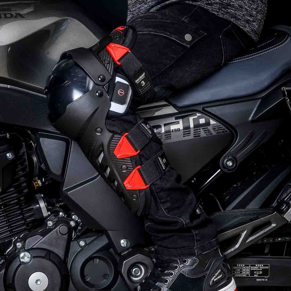 Rodilleras articuladas para moto ones again kp03 led phantom - Imagen 3