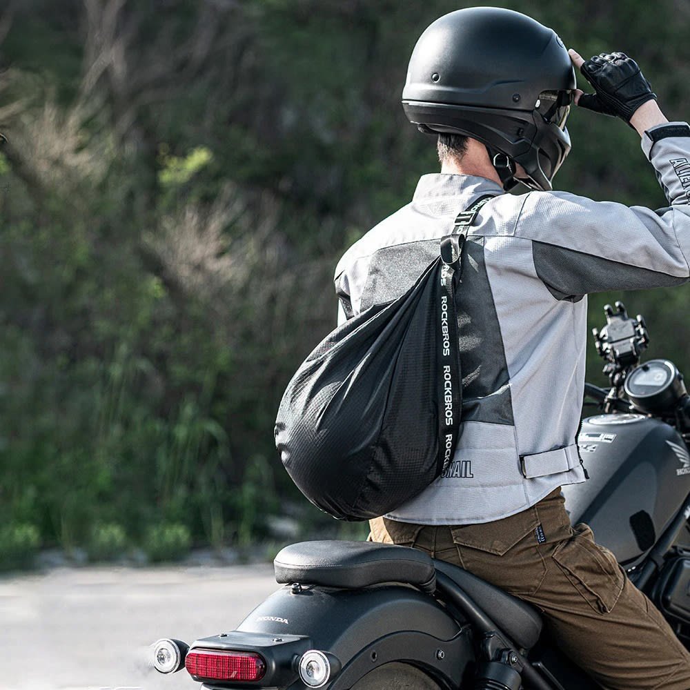 Bolso para casco moto rockbross 6 a 7lts - Imagen 4