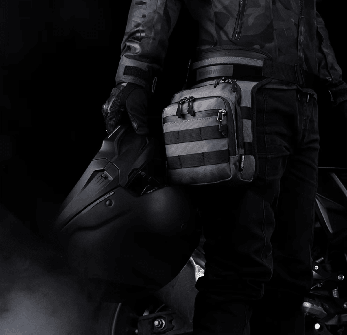 Muslera para moto Rhinowalk MT102 multifuncional 3 litros - Imagen 3